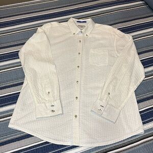 Tommy Bahama men’s Island Modern Fit casual button down, textured cotton, EUC, L